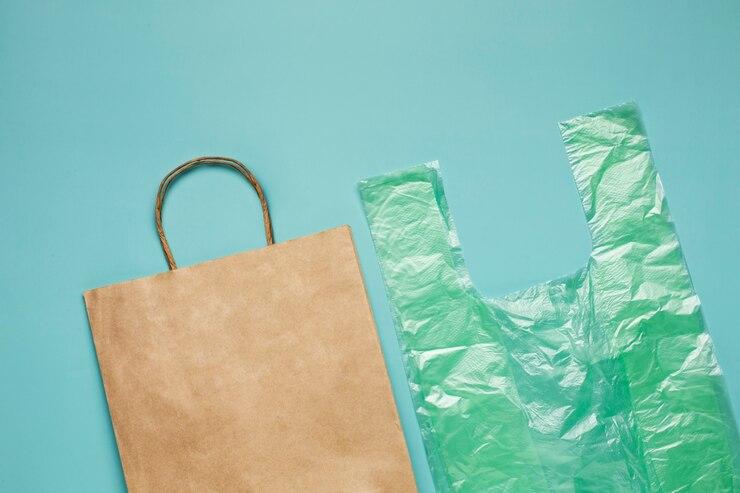 Praticidade e Organização: Como Usar Saco Zip Lock para Roupas no Dia a Dia